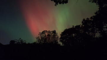 Aurora to the northwest during peak activity